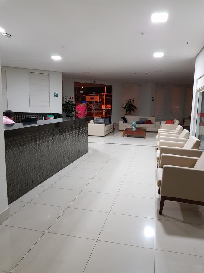 Ferienwohnung Residencial Casa Da Madeira Caldas Novas Exterior foto